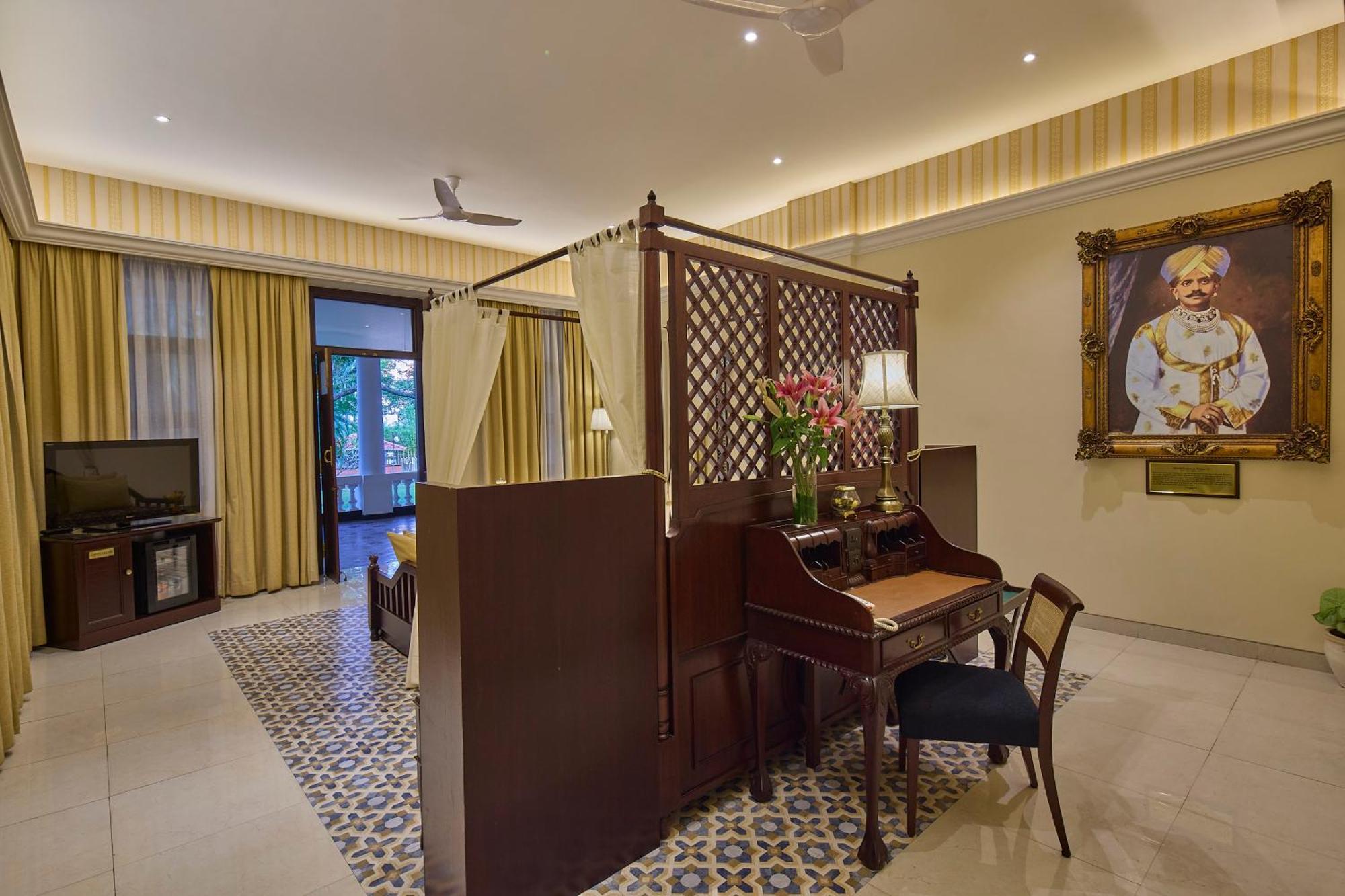 Royal Orchid Metropole Mysore Eksteriør bilde