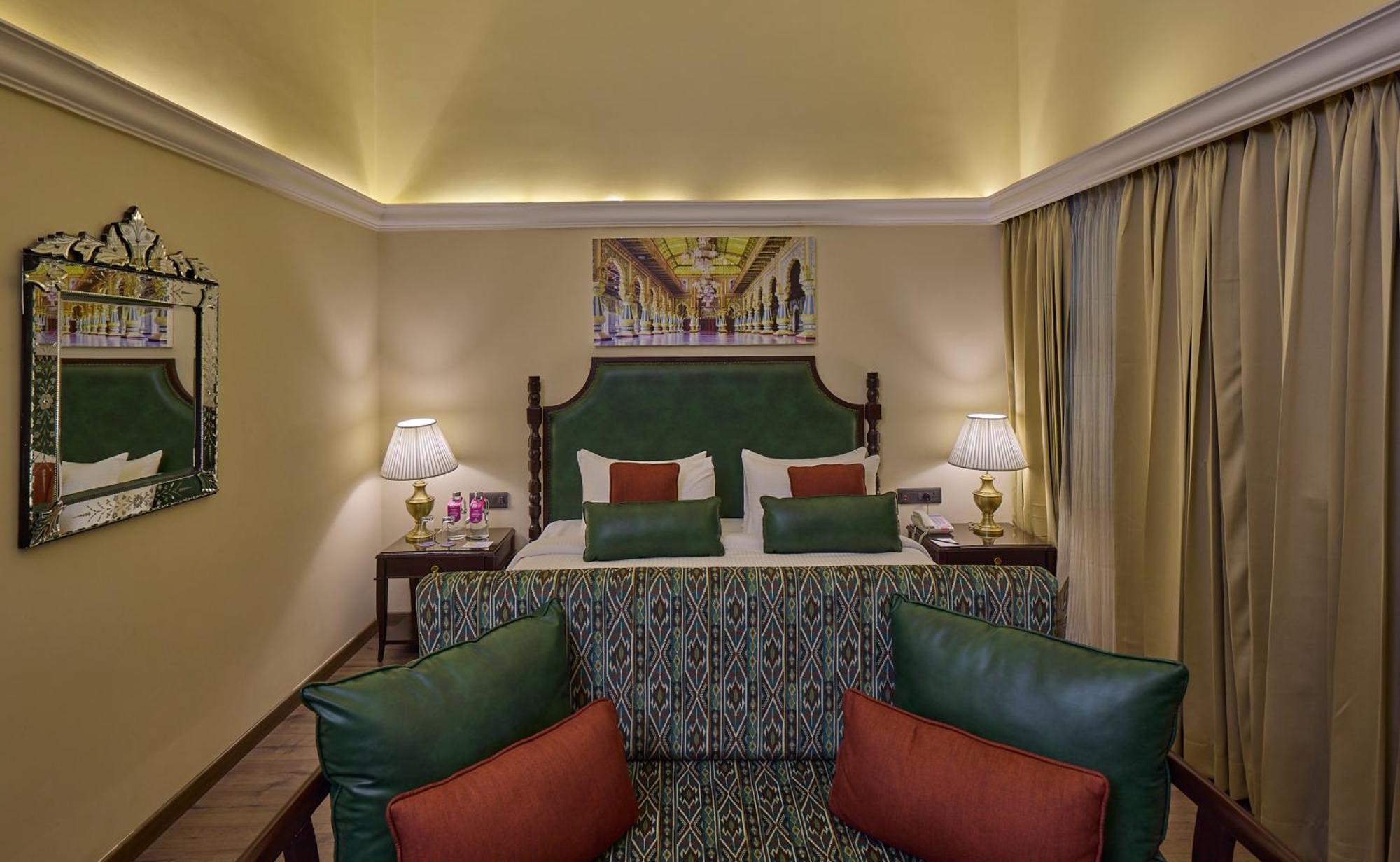 Royal Orchid Metropole Mysore Eksteriør bilde