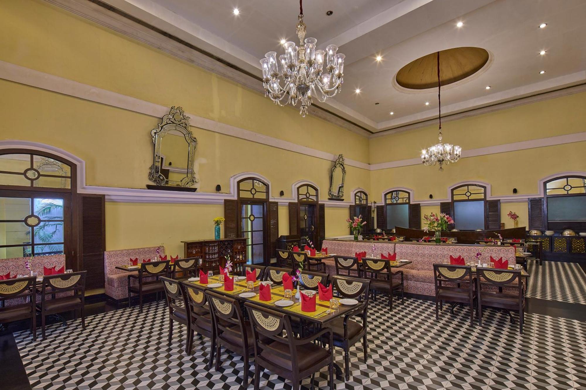 Royal Orchid Metropole Mysore Eksteriør bilde